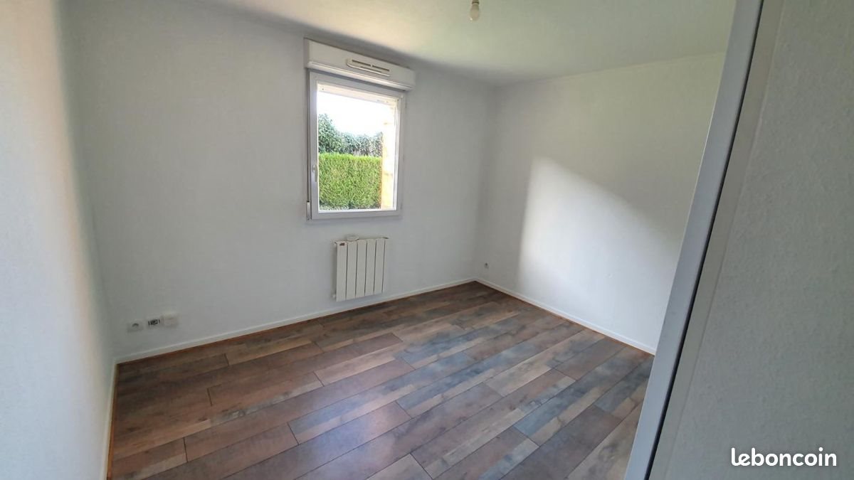 Appartement à louer, 47m², Beuvrages