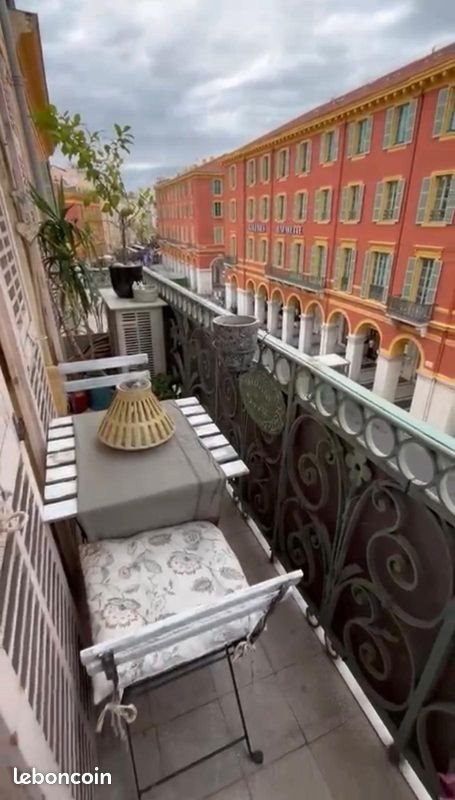 Appartement à louer, 57m², Nice