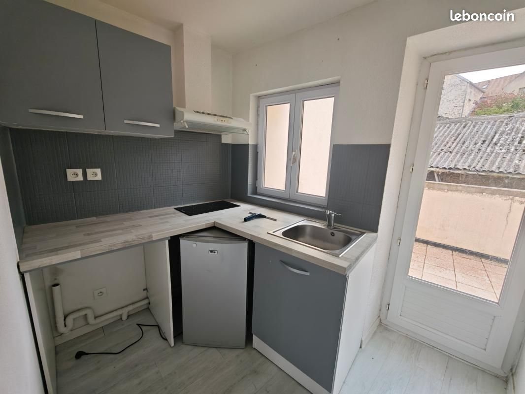 Appartement à louer, 20m², Epône
