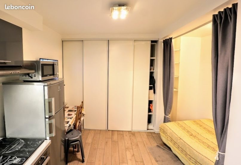 Appartement à louer, 20m², Paris 18ème