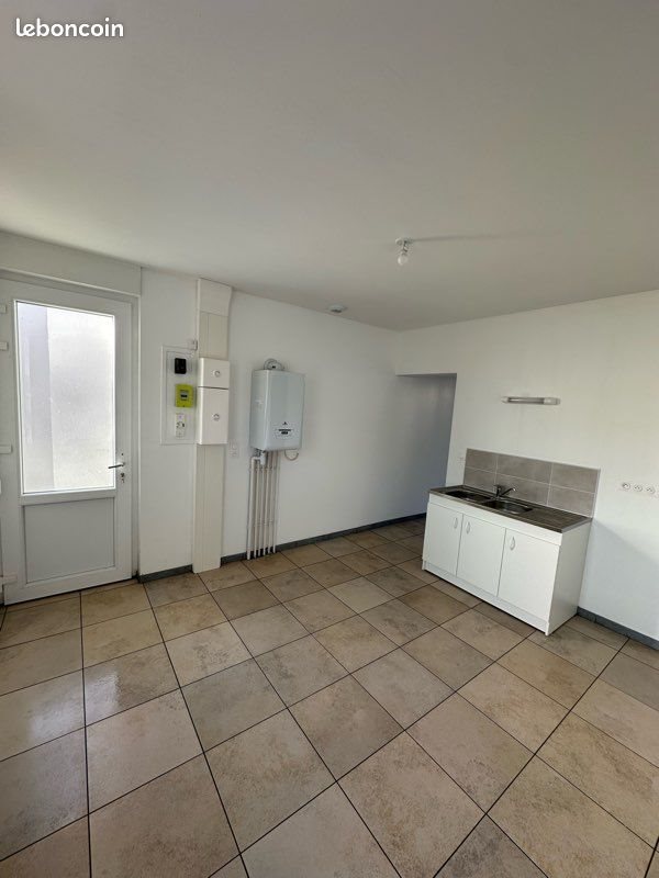 Maison à louer, 90m², Ferrière-la-Grande