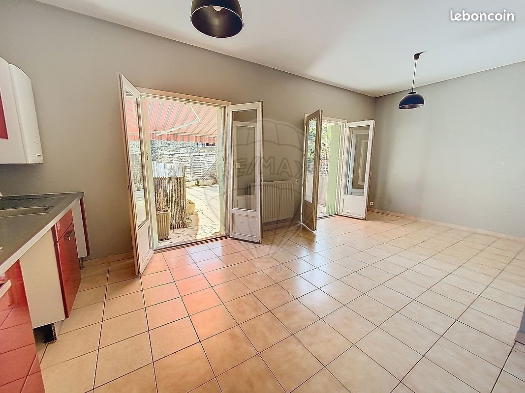 Appartement à vendre, 234m², Nîmes