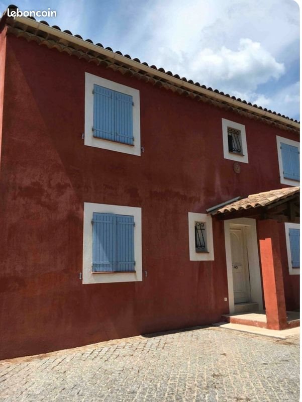 Maison à louer, 200m², Pégomas