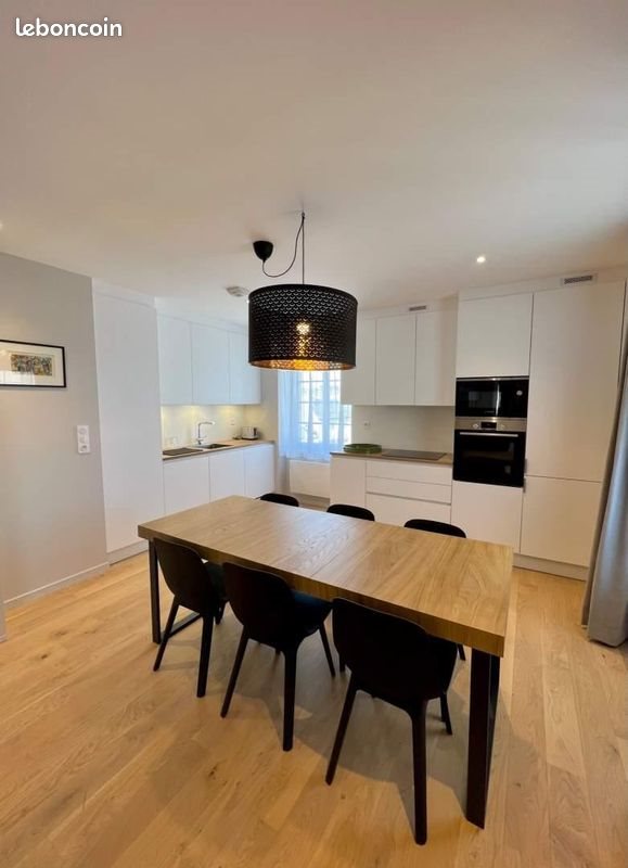 Appartement à louer, 74m², Concarneau