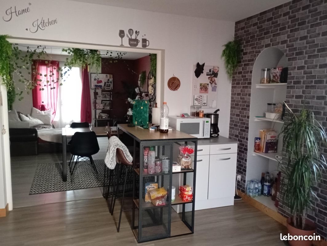 Appartement à louer, 76m², Sainte-Christine
