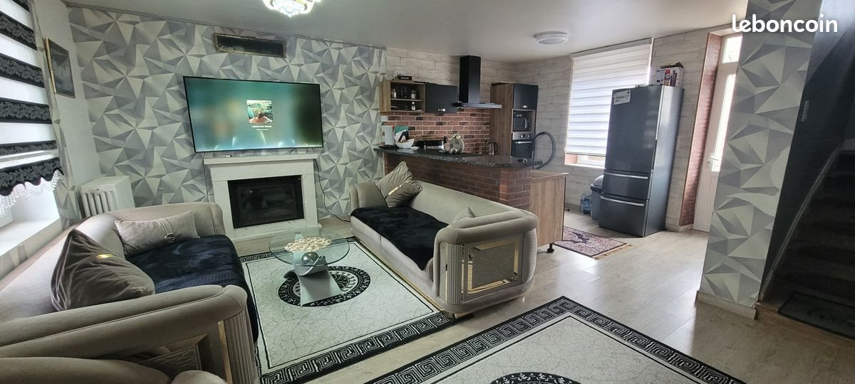 Maison à louer, 110m², Bourg-et-Comin