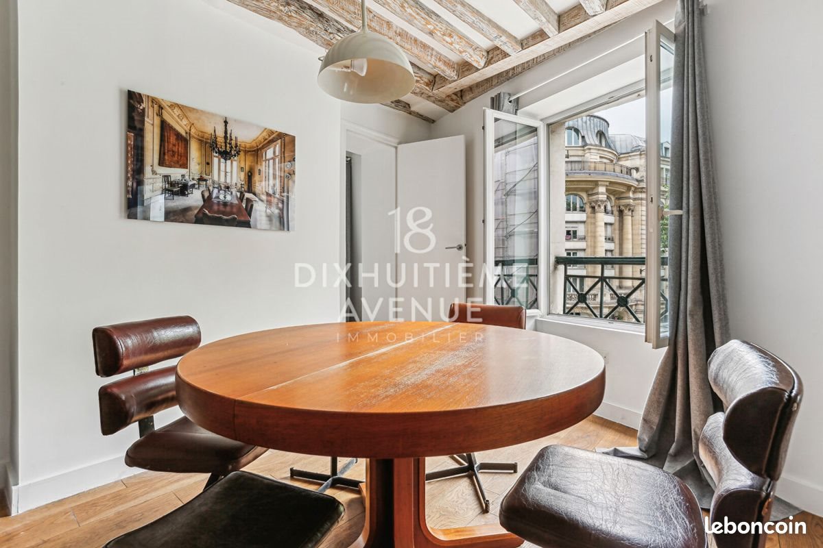 Appartement à louer, 65m², Paris 18ème