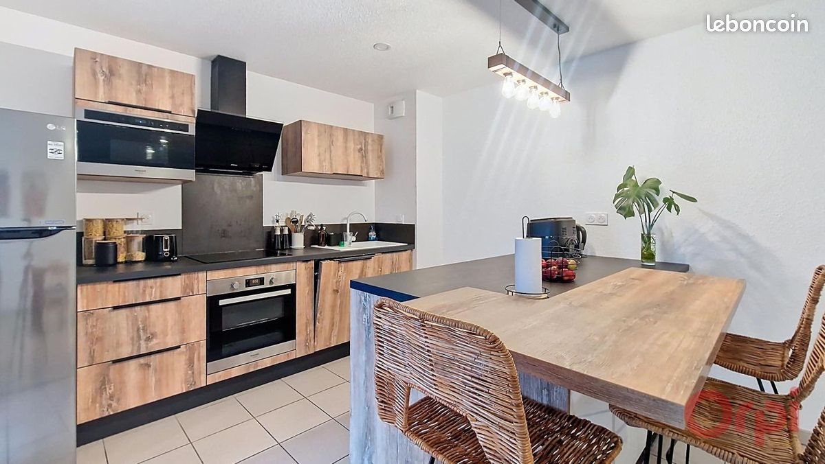 Appartement à louer, 86m², Saint-Estève