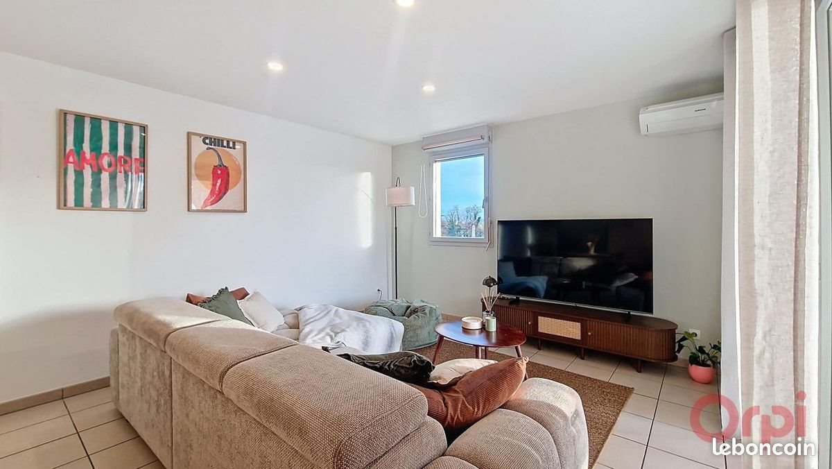 Appartement à louer, 86m², Saint-Estève