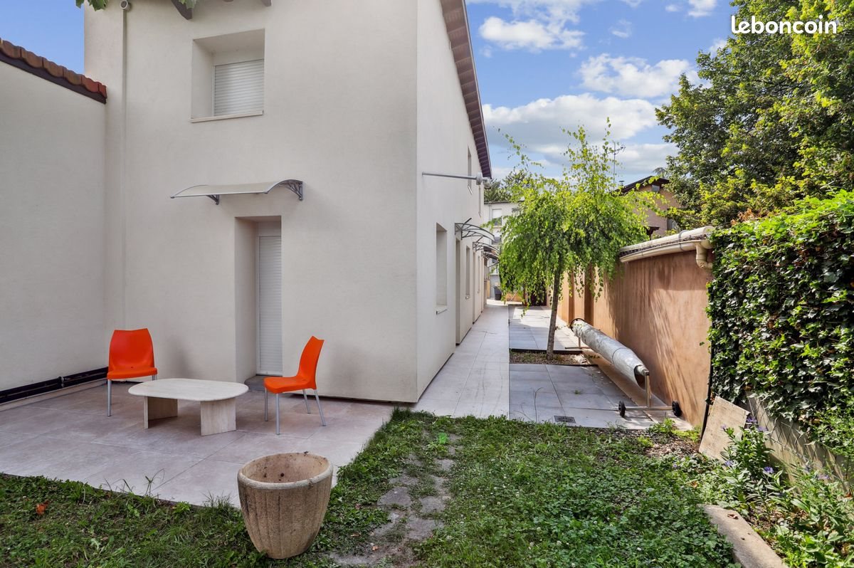 Appartement à louer, 29m², Vaulx-en-Velin