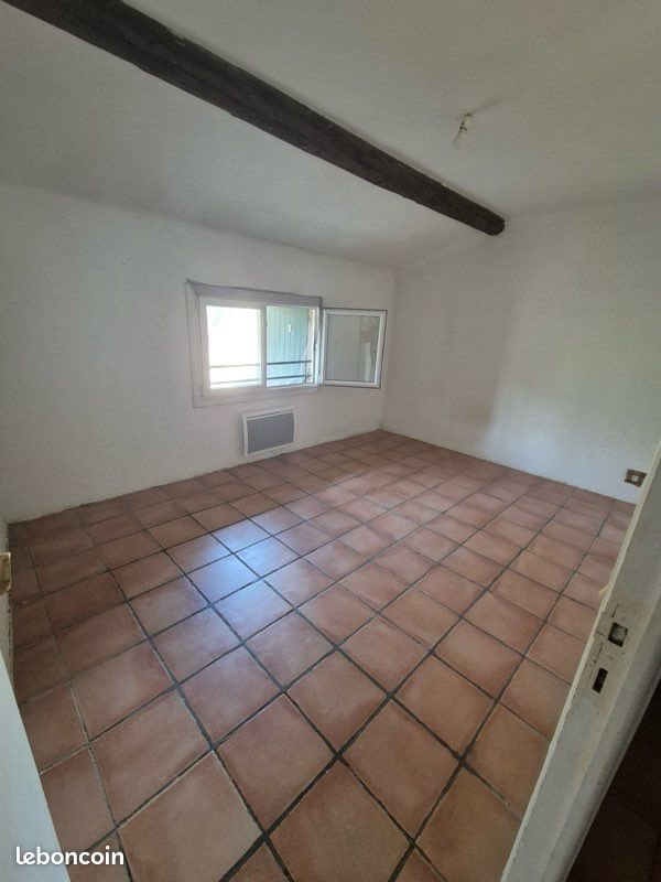 Appartement à louer, 50m², Pélissanne