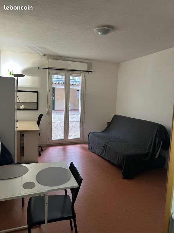 Appartement à louer, 18m², Nîmes