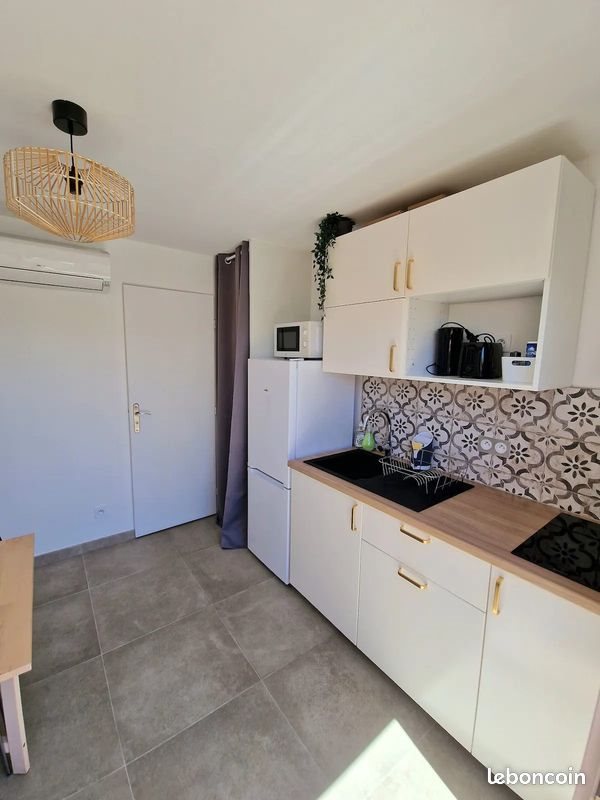 Maison à louer, 29m², La Londe-les-Maures