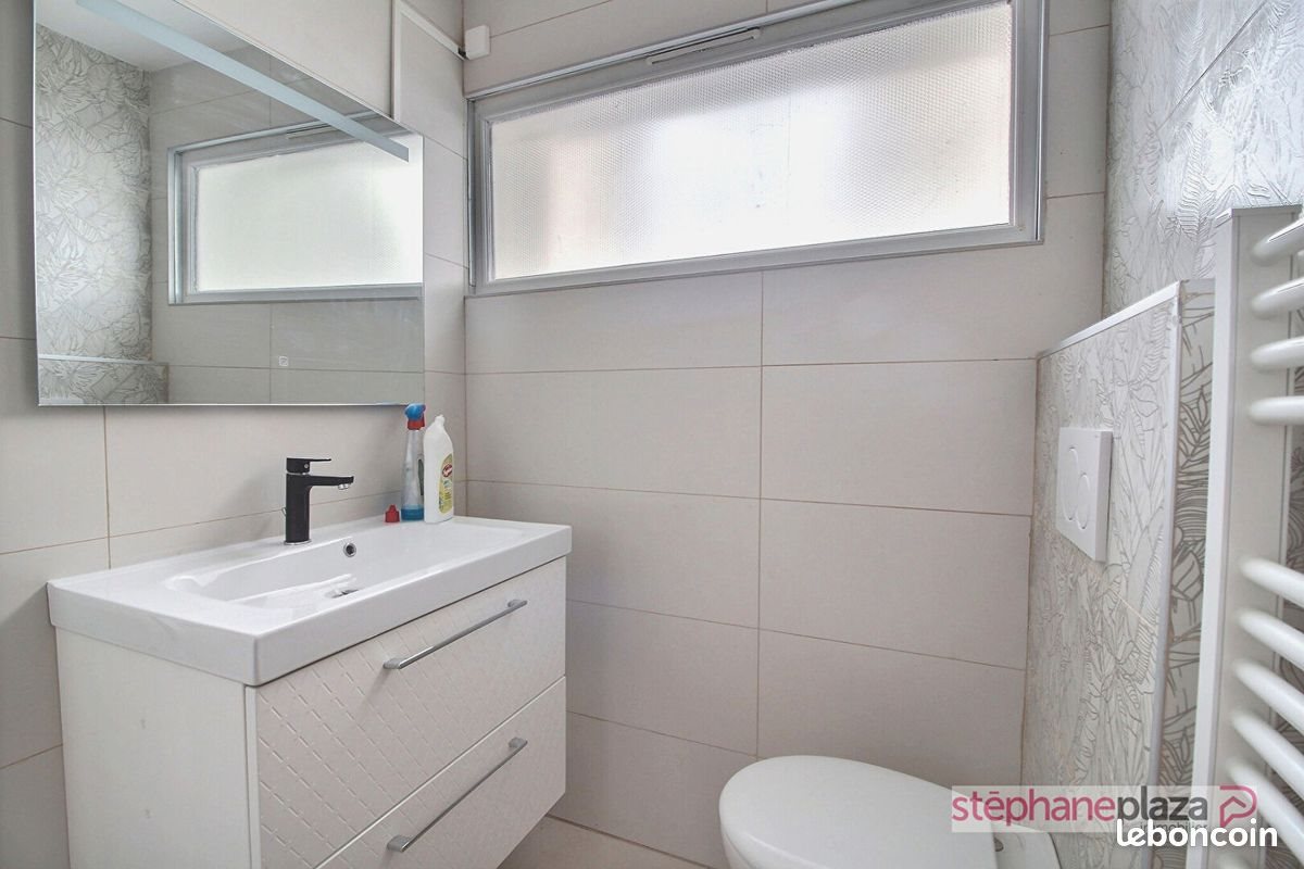 Appartement à louer, 19m², Saint-Etienne