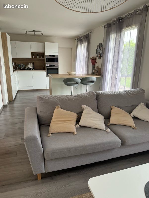 Maison à louer, 99m², Douvaine