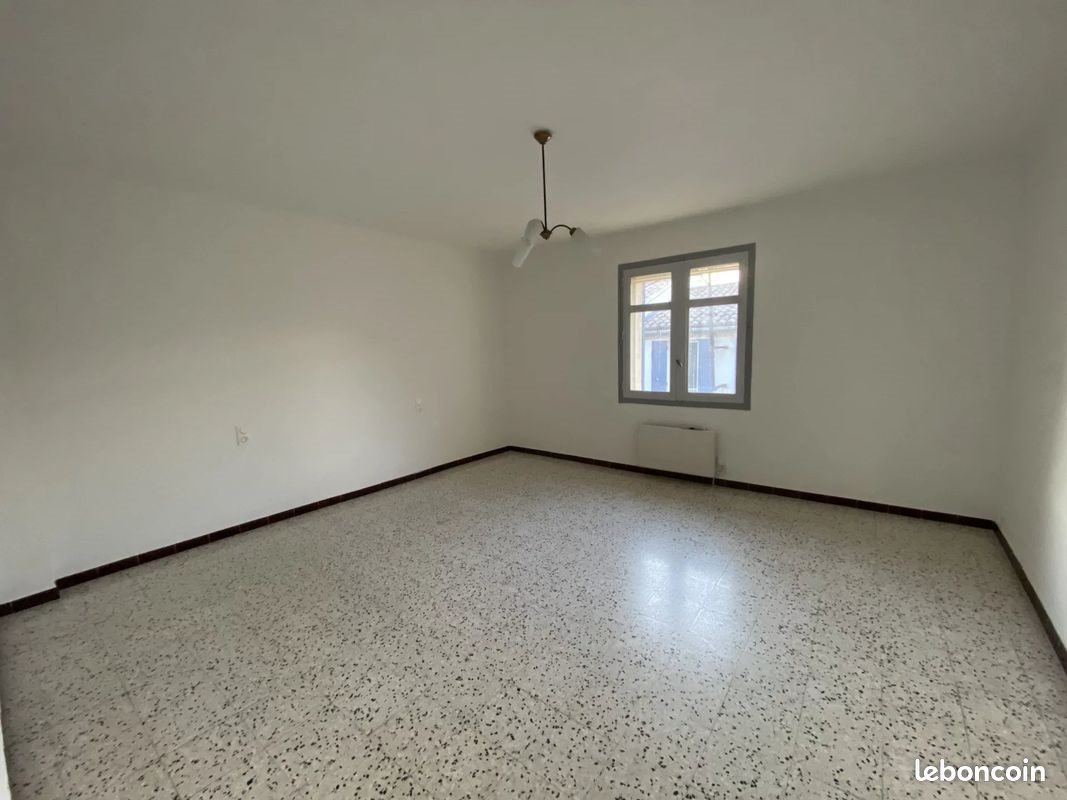 Appartement à louer, 76m², Fuveau