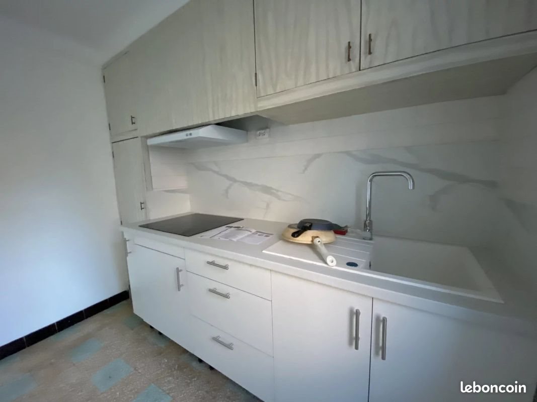 Appartement à louer, 76m², Fuveau