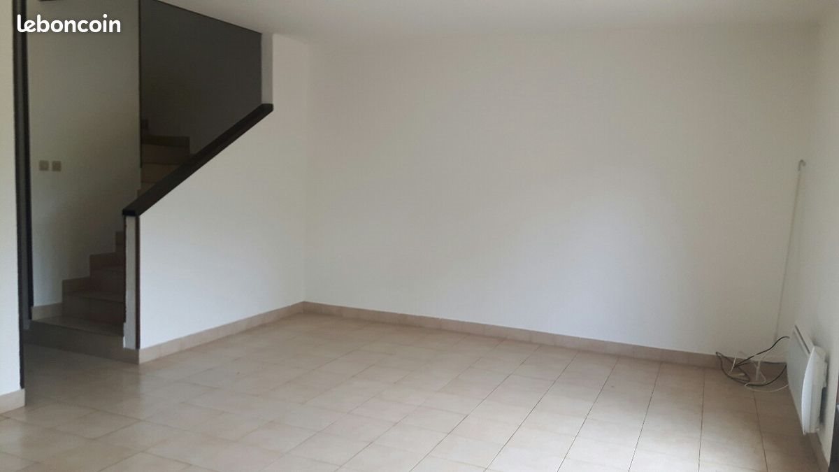 Maison à louer, 104m², Ferney-Voltaire