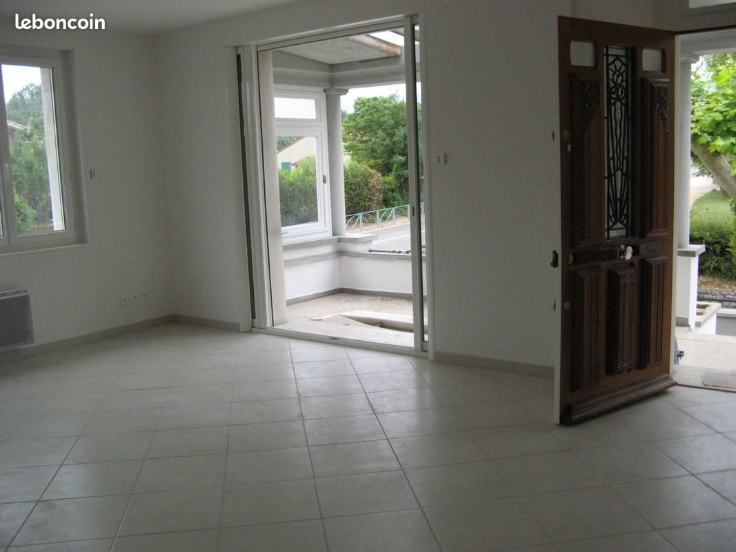 Maison à louer, 125m², Chatuzange-le-Goubet