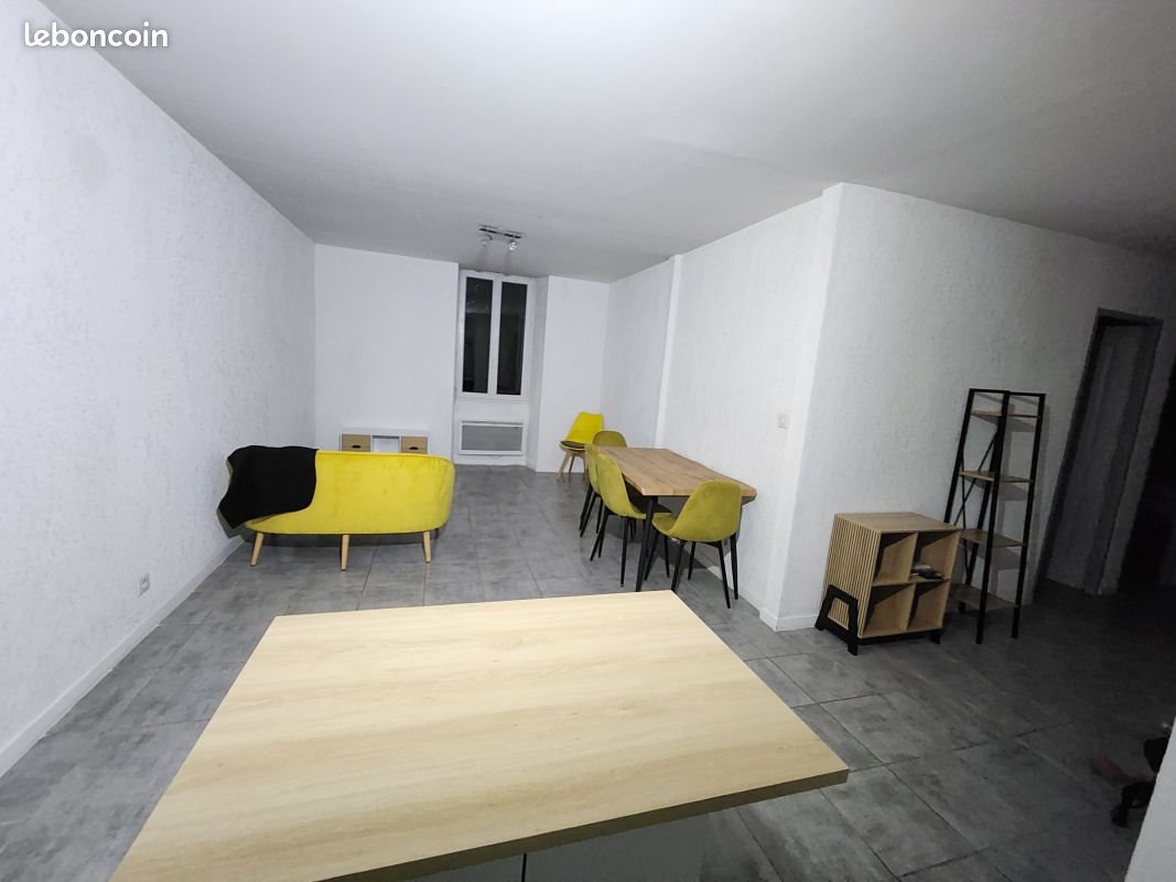 Appartement à louer, 48m², Lasalle