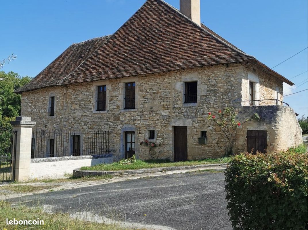 Maison à vendre, 370m², Rivarennes