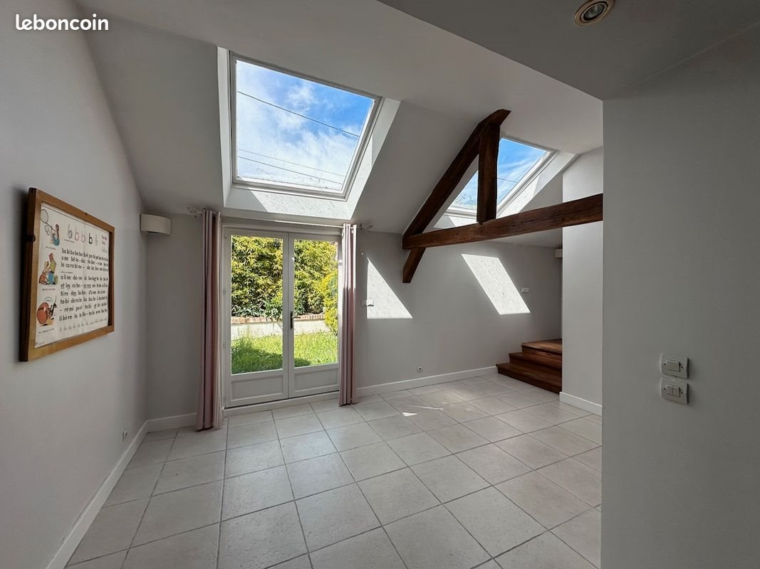 Maison à louer, 133m², Orléans