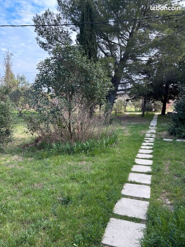 Appartement à louer, 75m², Saint-Rémy-de-Provence