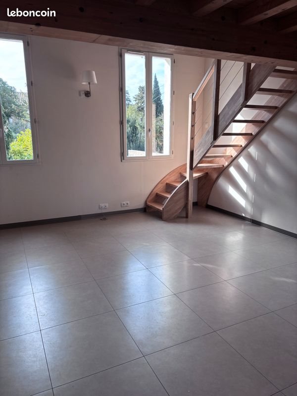 Appartement à louer, 75m², Saint-Rémy-de-Provence