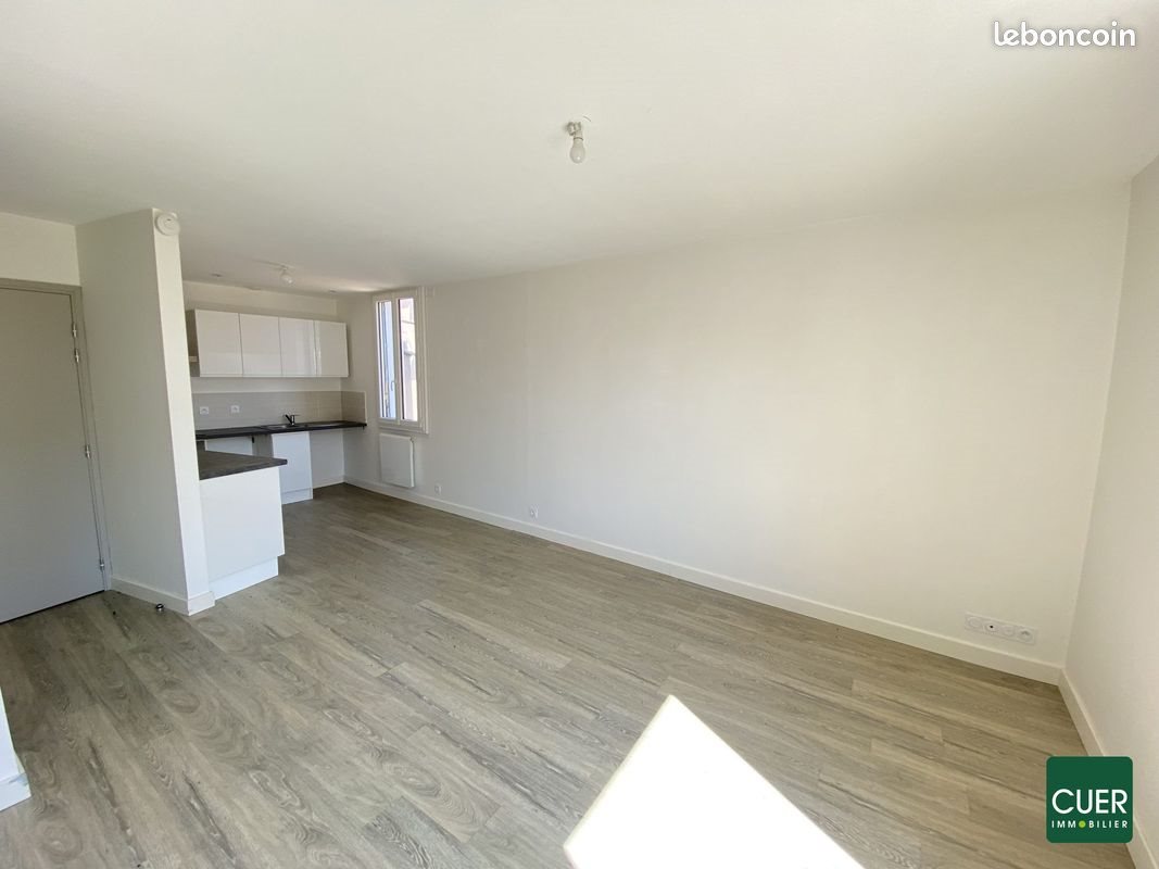 Appartement à louer, 43m², Saint-Péray