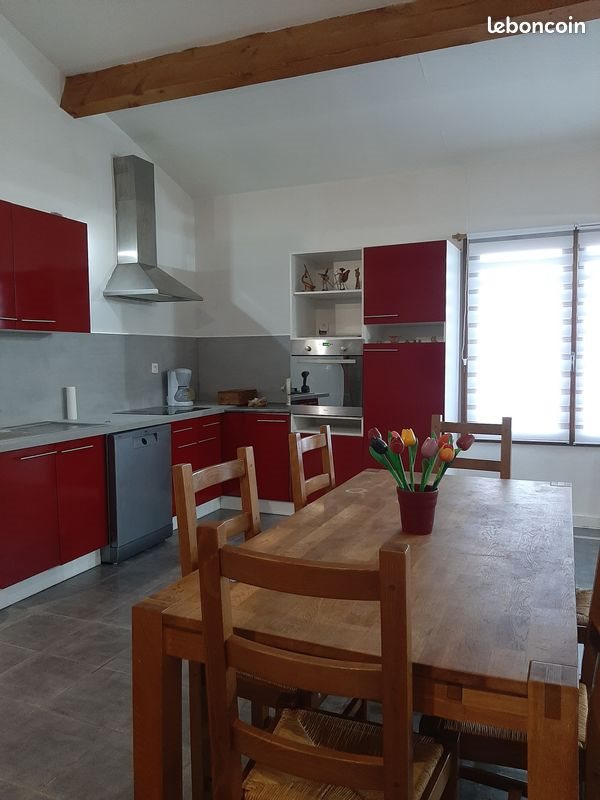 Maison à louer, 130m², Théziers