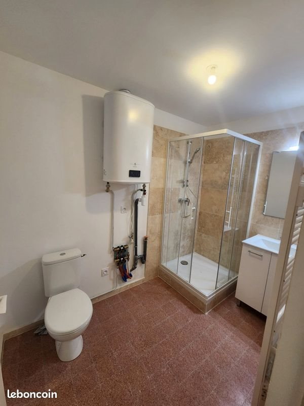 Appartement à louer, 50m², Pont-Saint-Esprit