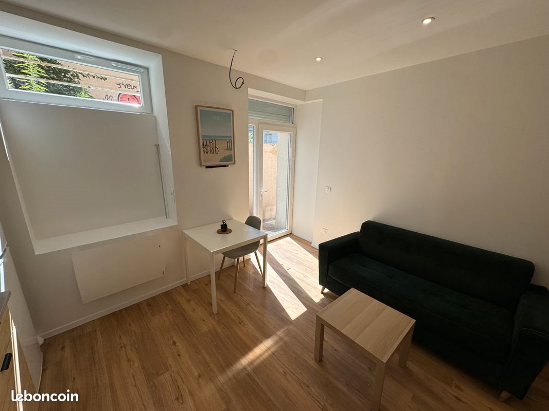 Appartement à louer, 20m², Saint-Etienne