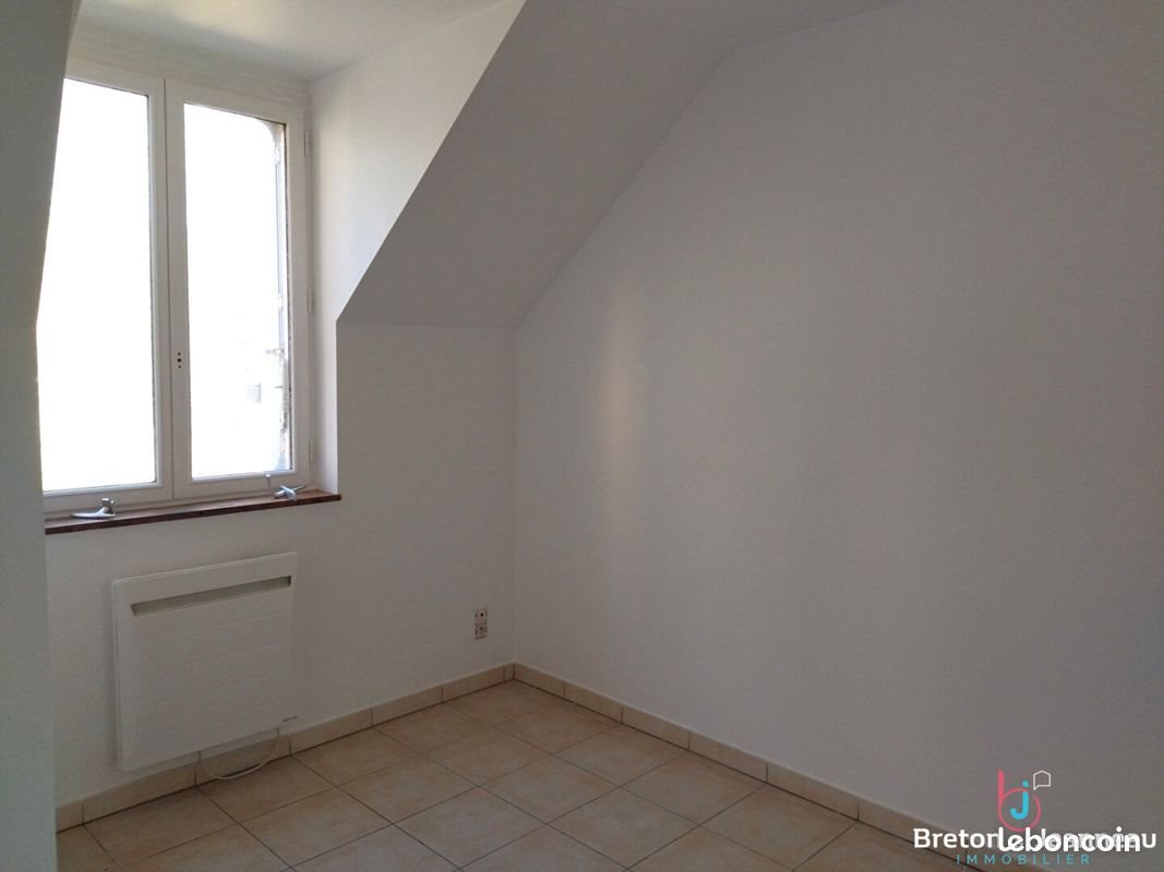 Appartement à louer, 62m², Ernée