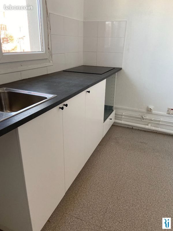 Appartement à louer, 74m², Canteleu