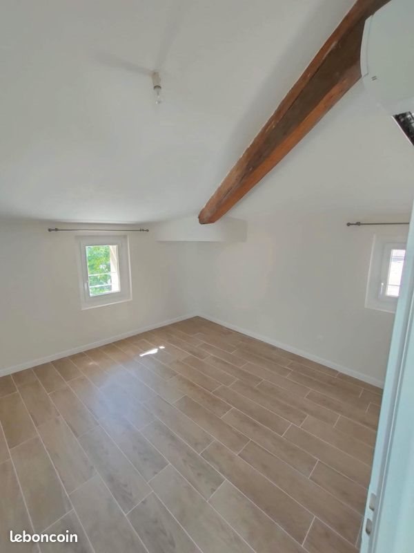 Appartement à louer, 41m², Malaucène