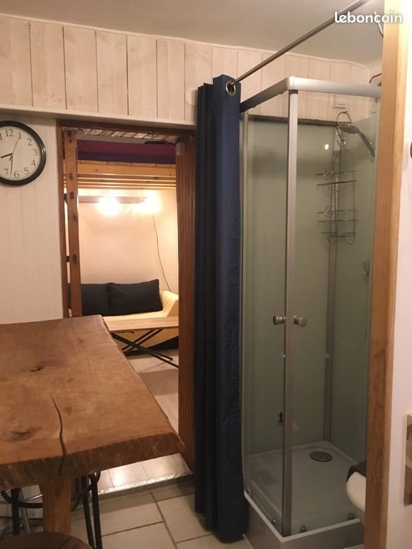 Appartement à louer, 18m², Marseille 8ème