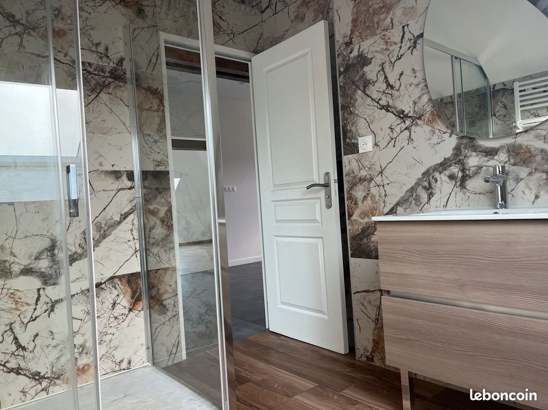 Appartement à louer, 55m², Ussel