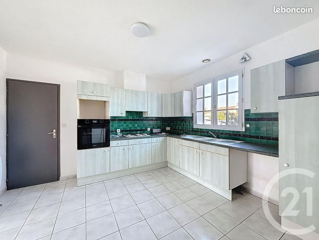 Maison à louer, 97m², Luçon