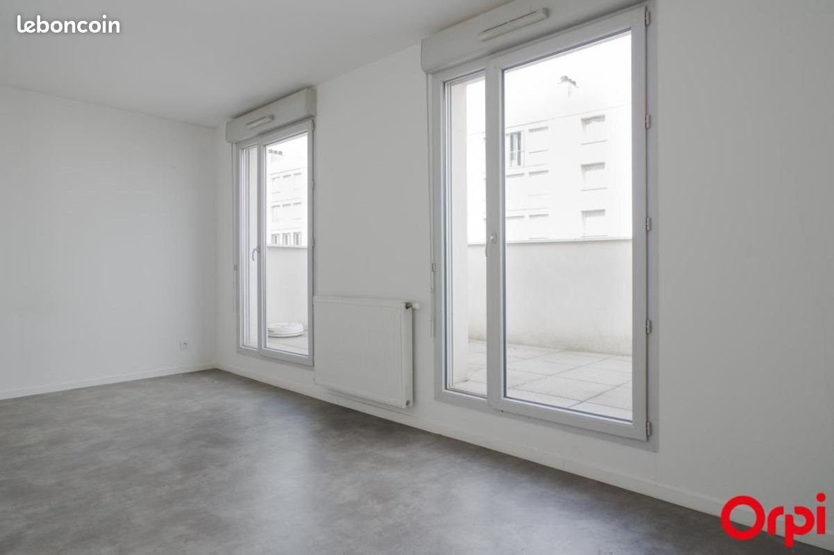 Appartement à louer, 25m², Vaulx-en-Velin