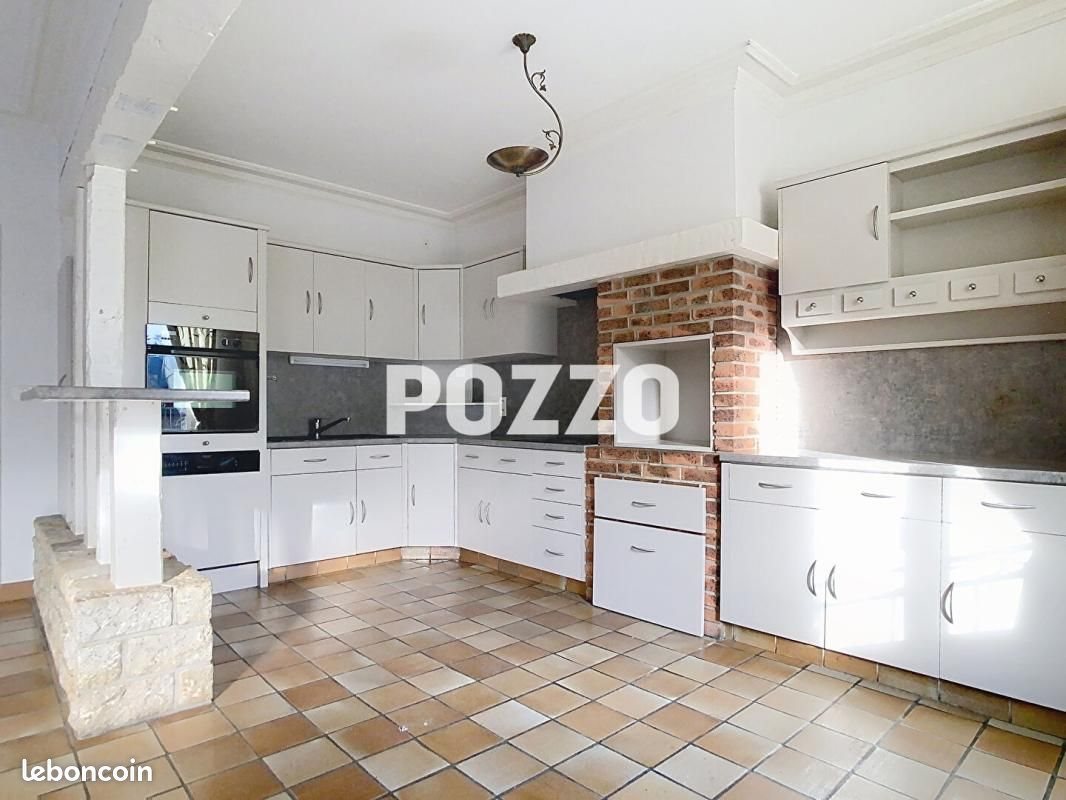 Appartement à vendre, 140m², Val-Couesnon