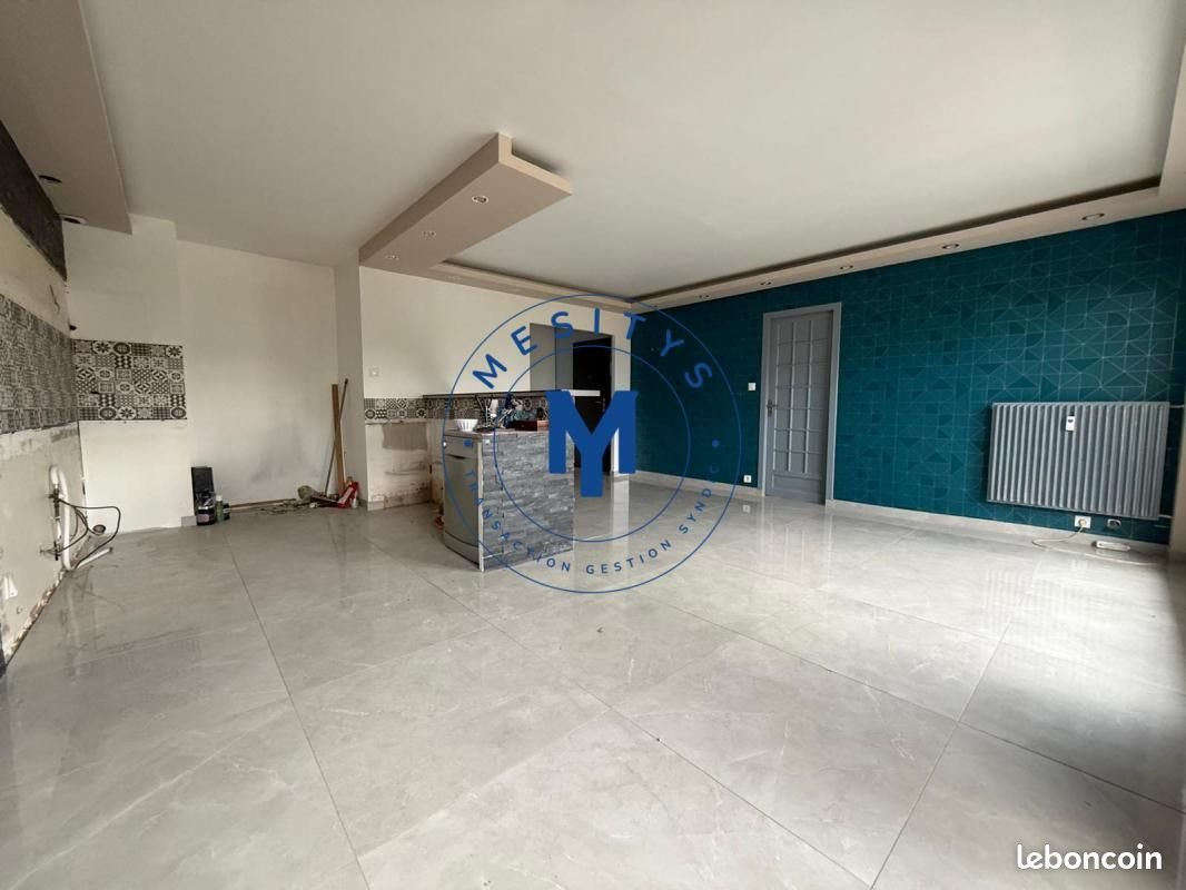 Appartement à vendre, 80m², Saint-Etienne