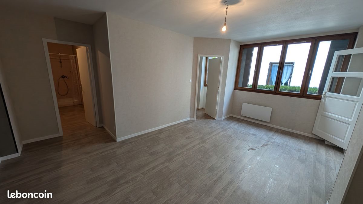Appartement à louer, 60m², Gueugnon