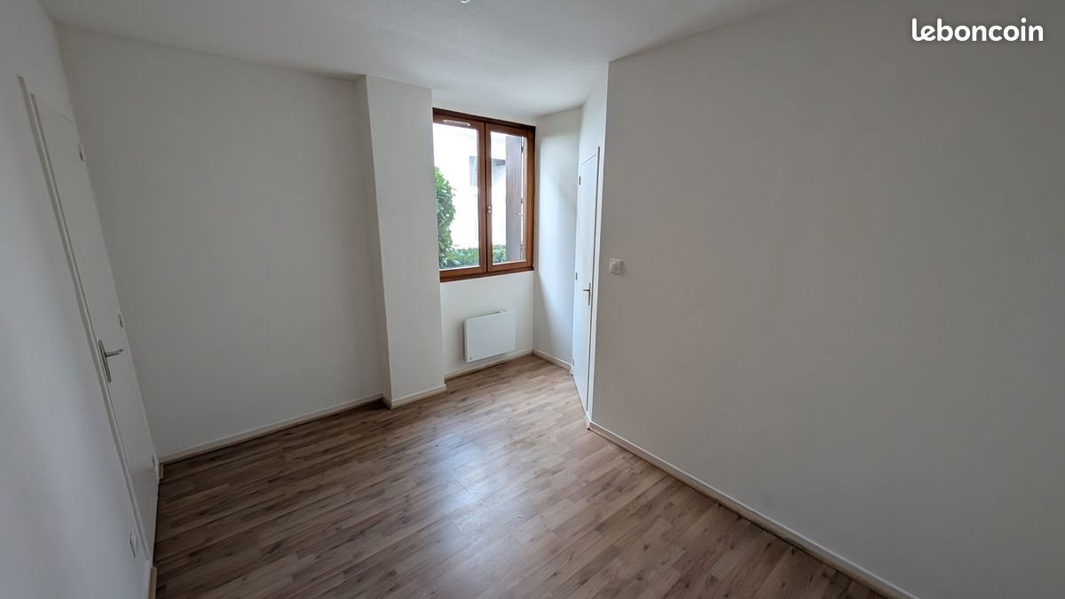 Appartement à louer, 60m², Gueugnon