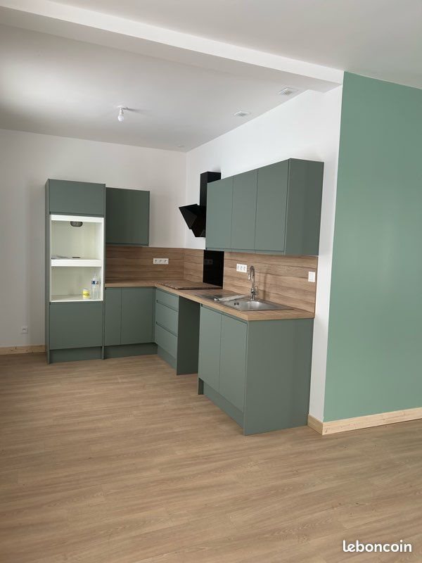 Maison à louer, 140m², Saint-Denis-de-Méré