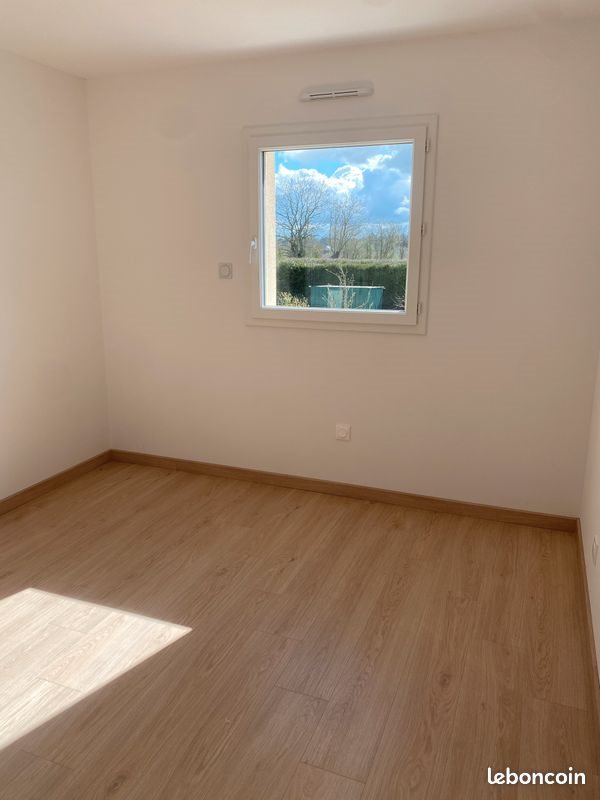 Maison à louer, 95m², Lingèvres