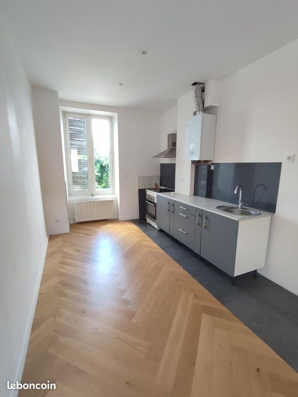 Appartement à louer, 70m², Saint-Fons