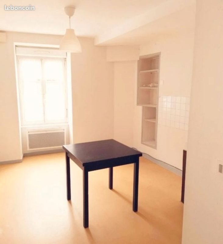Appartement à louer, 62m², Pontaumur