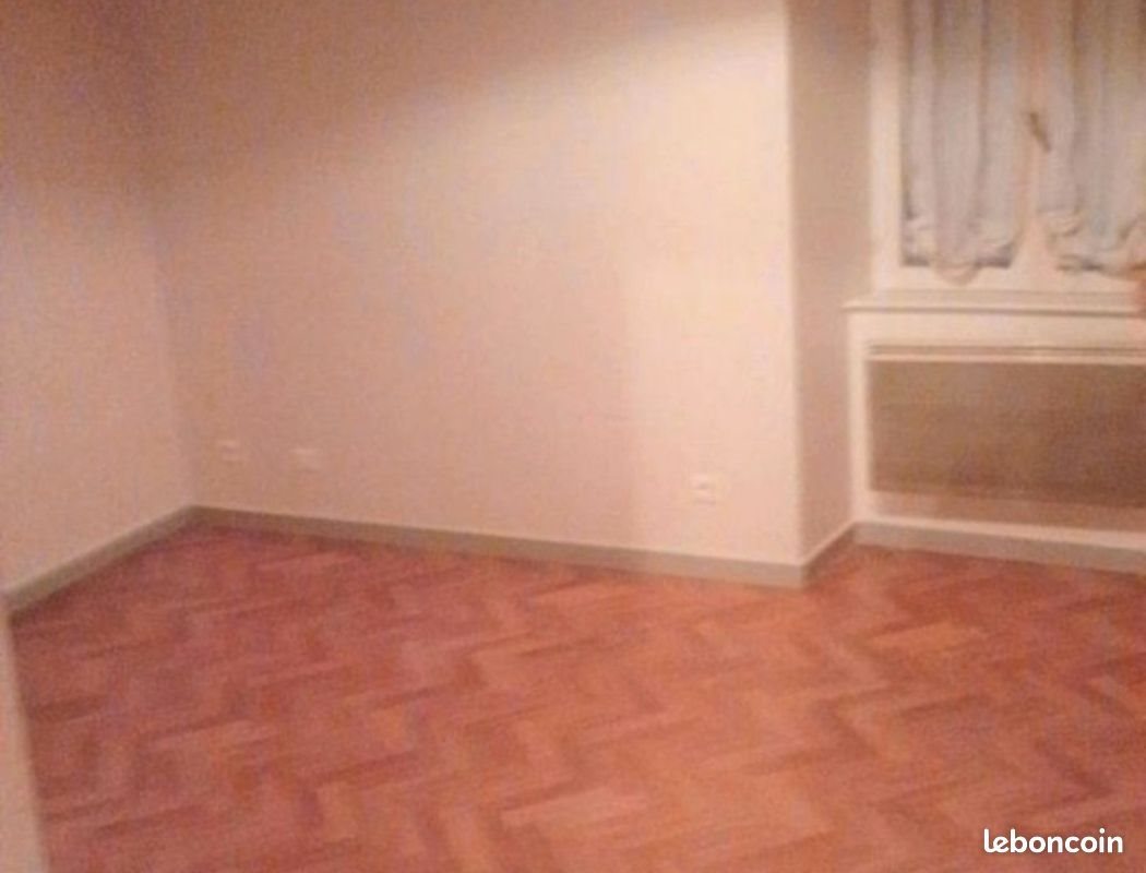 Appartement à louer, 62m², Pontaumur