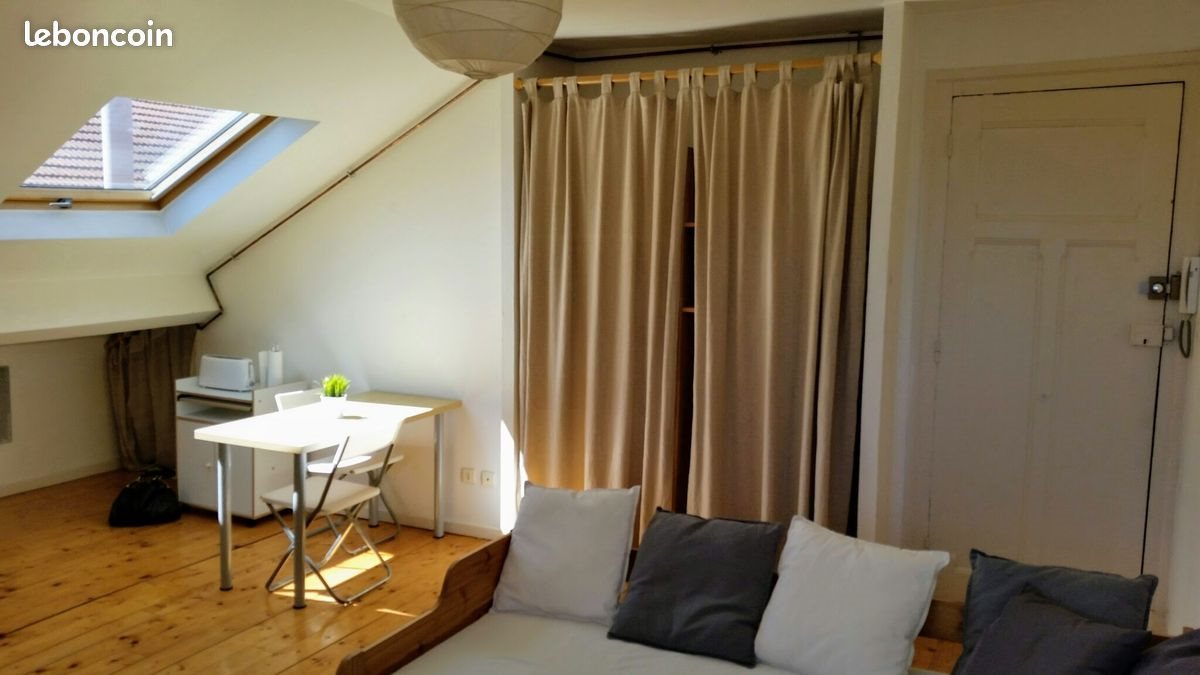 Appartement à louer, 25m², Saint-Etienne