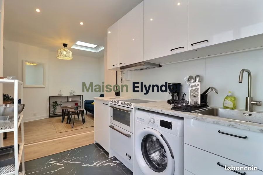 Appartement à louer, 26m², Paris 9ème